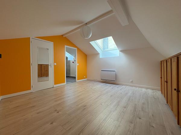 Maison de Ville en excellent état en centre-ville de Verrières-le-Buisson