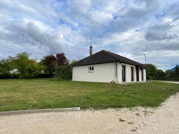 Maison T5 ROUILLY SACEY Ref 515A