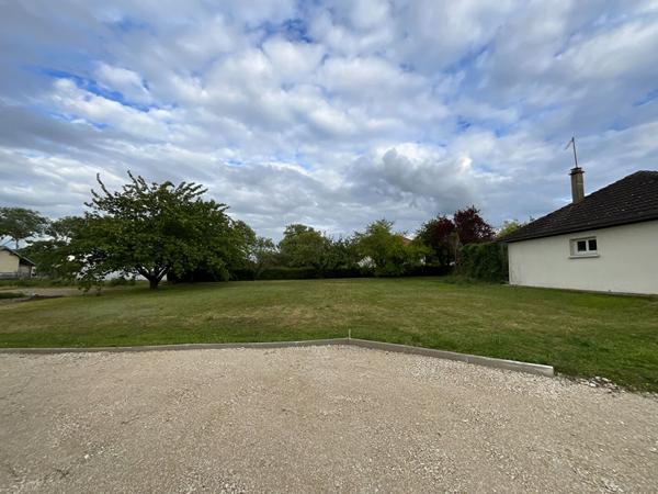Maison T5 ROUILLY SACEY Ref 515A