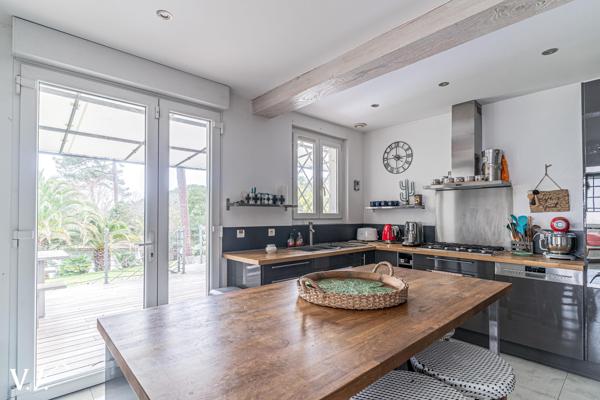Arcachon - ABATILLES - Villa familiale avec dépendance