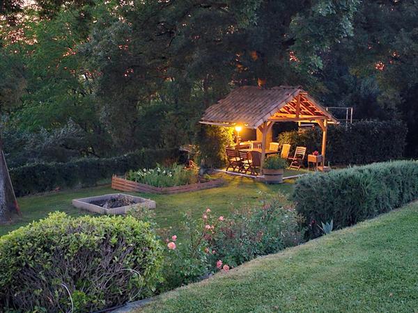 Maison de plain-pied 4 chambres, piscine, cadre naturel privilégié
