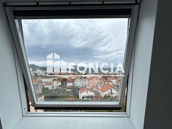 Location Studio 19.95 m² - 39 BOULEVARD POCHET LAGAYE RESIDENCE ALMERIA Clermont Ferrand 63000