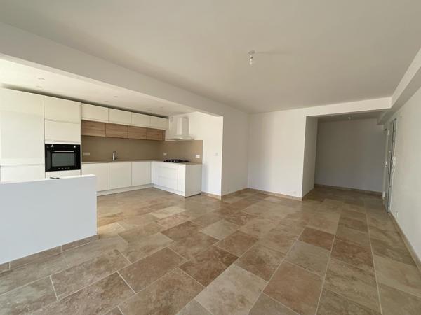 Appartement lumineux de 85 m² avec 3 chambres à vendre à Sète 34200
