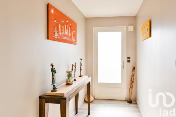 House for sale 5 rooms 122 m² Mauzé-sur-le-Mignon