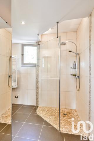 House for sale 5 rooms 122 m² Mauzé-sur-le-Mignon