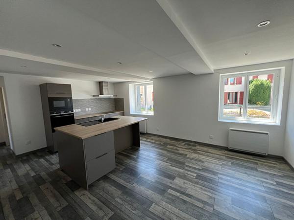 Appartement T4 refait à neuf