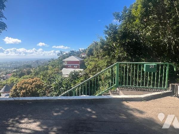 Terrain à la Bretagne