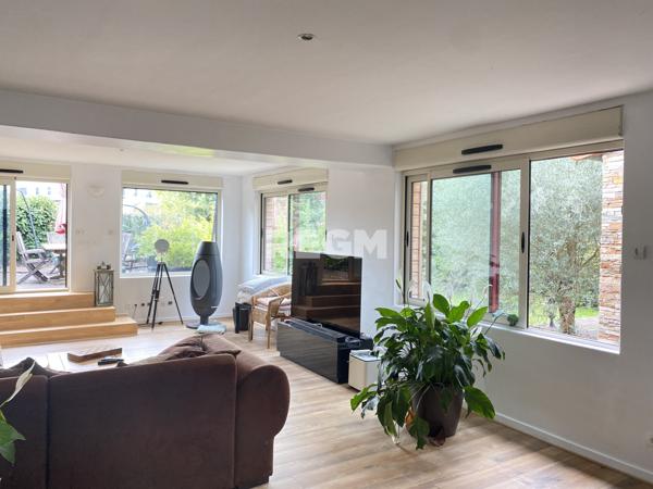 Sucy-en-Brie (94370) Un écrin de verdure en pleine ville