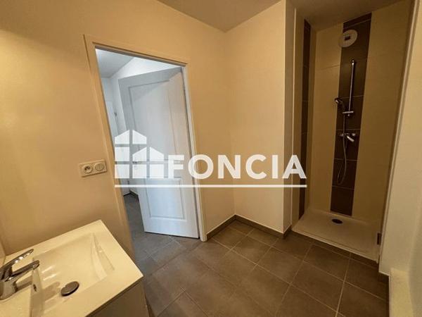 Location Appartement 3 pièces 61.25 m² - 31 RUE DE TRIANON Tours 37100