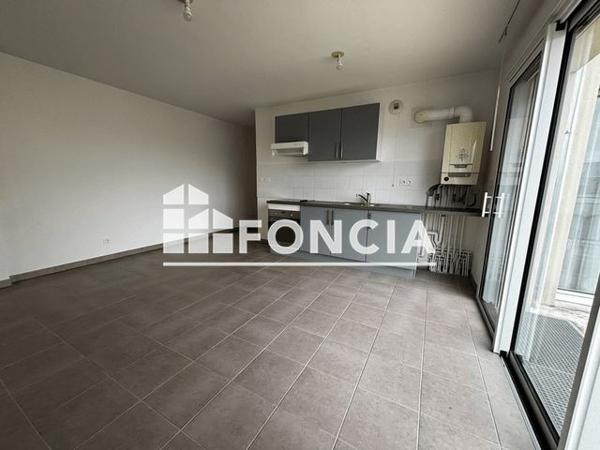 Location Appartement 3 pièces 61.25 m² - 31 RUE DE TRIANON Tours 37100