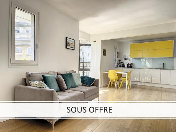 DUPLEX - DERNIER ETAGE - VUES DÉGAGÉES - 3 CHAMBRES