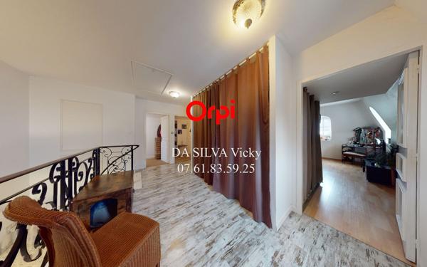 Appartement à vendre    5 pièces • 246,20 m2 Voiron