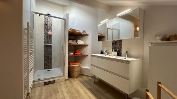 Le Bouscat - Échoppe Double en Pierre rénovée de 134 m² avec patio Intérieur et Terrasse