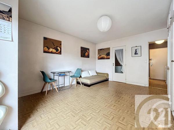 Appartement F1 à vendre  1 pièce - 32,40 m2 PARIS - 75018