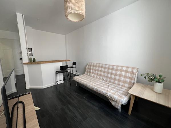 Marseille (13007) VENTE APPARTEMENT MEUBLÉ 36,25 M2 CARREZ TYPE 2 RUE PAPETY PLAGE CATALANS 13007 MARSEILLE