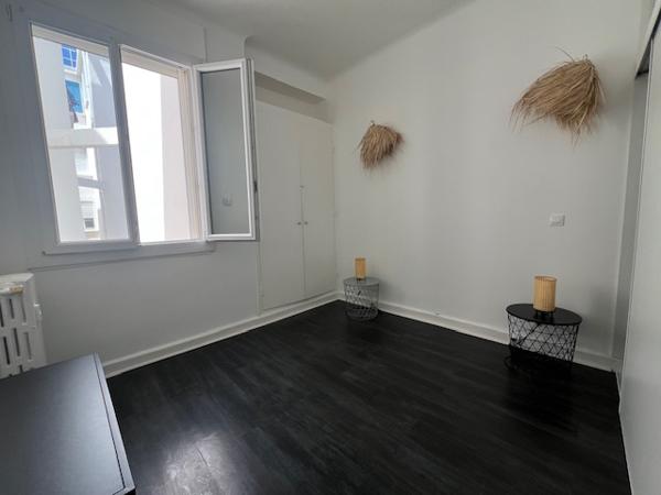 Marseille (13007) VENTE APPARTEMENT MEUBLÉ 36,25 M2 CARREZ TYPE 2 RUE PAPETY PLAGE CATALANS 13007 MARSEILLE