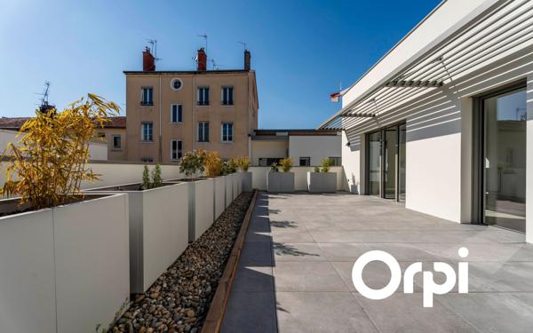 Appartement à vendre    5 pièces • 105 m2 Lyon 9