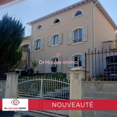 Maison à vendre 8 pièces de 220 m²