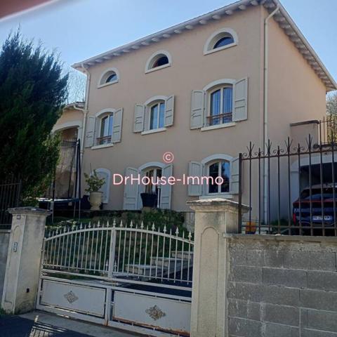 Maison à vendre 8 pièces de 220 m²