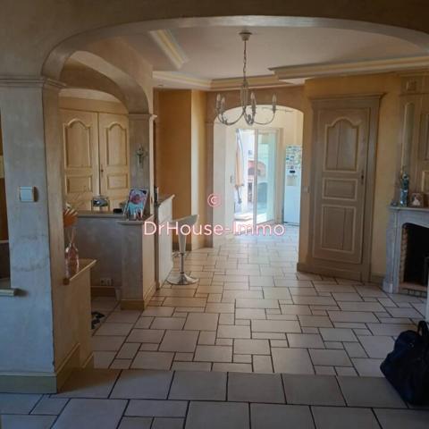 Maison à vendre 8 pièces de 220 m²