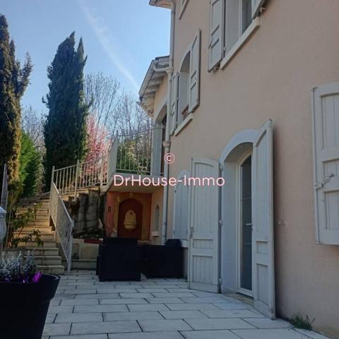 Maison à vendre 8 pièces de 220 m²