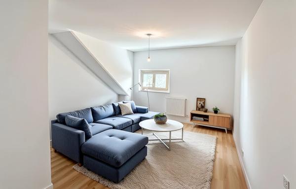 Appartement 5 pièces, 98 m2 de plain-pied avec terrasse et jardin 250 m2