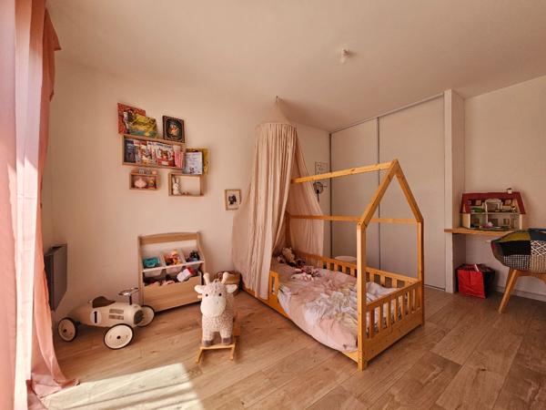 Plain-pied à vendre 2022 - 3 chambres - garage - 130 m²