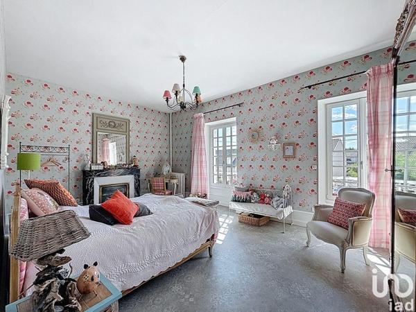 Maison à vendre 10 pièces 263 m² Plivot