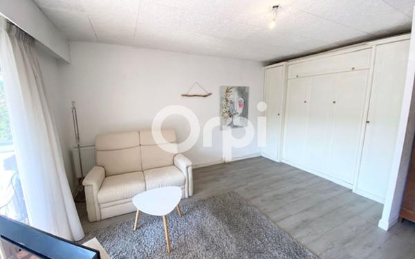 Appartement à vendre    1 pièce • 35,80 m2 Mandelieu-la-Napoule