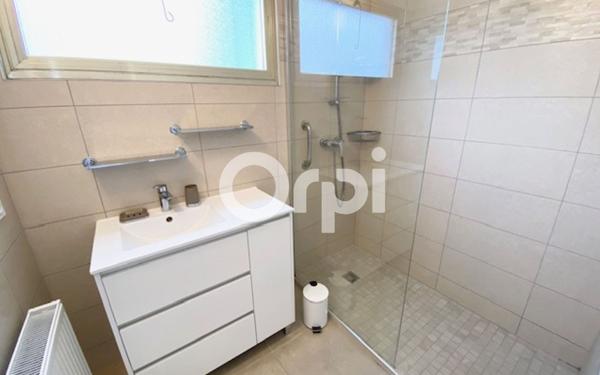 Appartement à vendre    1 pièce • 35,80 m2 Mandelieu-la-Napoule