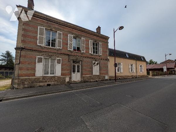 SAINTE MENEHOULD - Rue Chanteraine
Immeuble de rapport comportant 4 appartements loués
