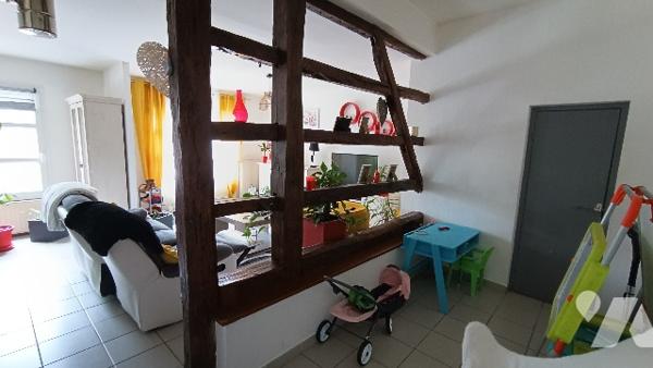 SAINTE MENEHOULD - Rue Chanteraine
Immeuble de rapport comportant 4 appartements loués