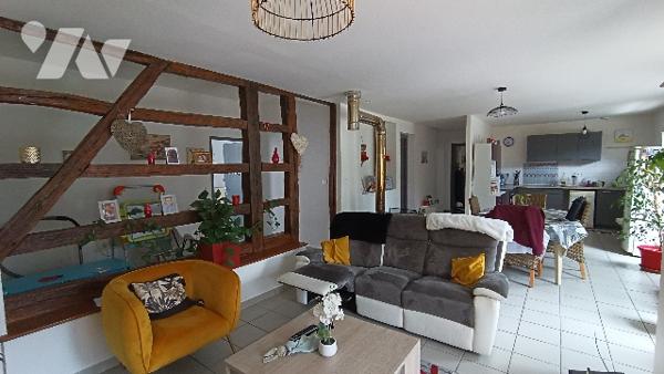 SAINTE MENEHOULD - Rue Chanteraine
Immeuble de rapport comportant 4 appartements loués