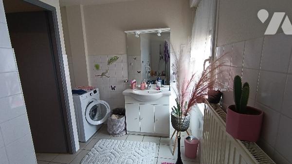 SAINTE MENEHOULD - Rue Chanteraine
Immeuble de rapport comportant 4 appartements loués