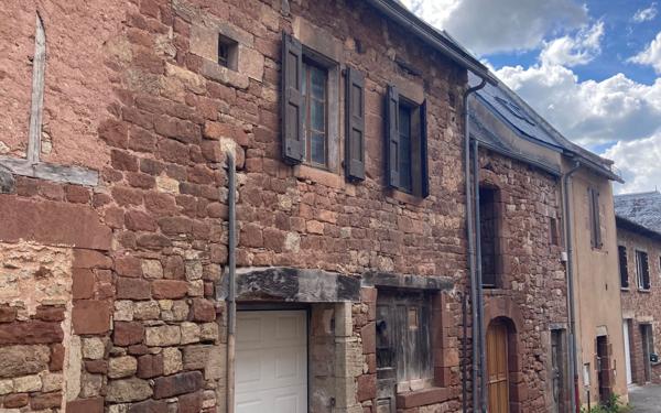 Maison à vendre    3 pièces •  Valady