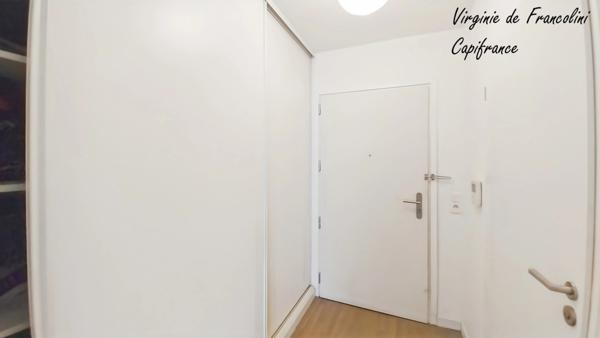 Maisons-Alfort-Quartier Charentonneau-A vendre studio 30,57m2- Résidence 2011-Proche commerces, transports,marché