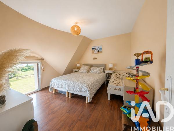 Maison à vendre 10 pièces 262,84 m² Saint-Lyphard