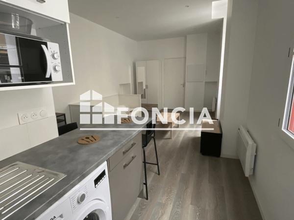 Location Studio meublé 25 m² - 41 RUE MONTPENSIER Pau 64000