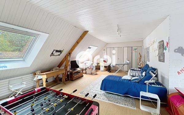 Maison à vendre    9 pièces •  Saint-Lyphard