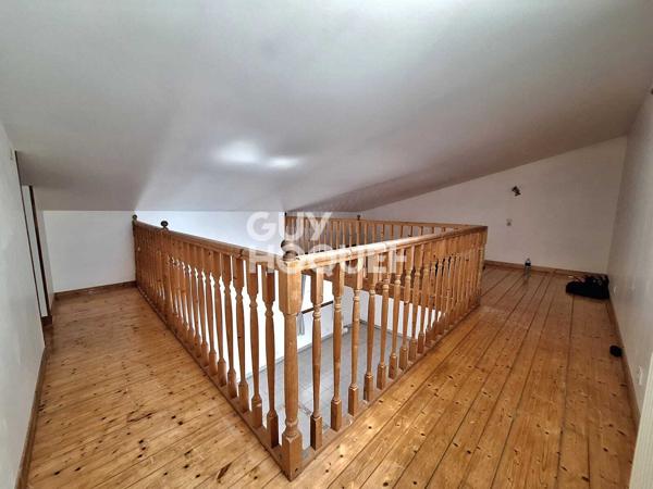 Maison Thaire 3 pièce(s)