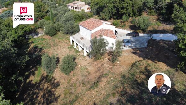 VILLA de 142 m² Terrain de 3950 m²