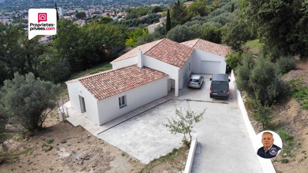 VILLA de 142 m² Terrain de 3950 m²