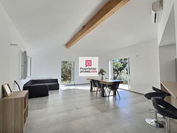 VILLA de 142 m² Terrain de 3950 m²