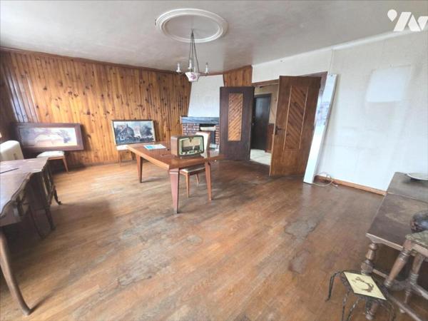 Ensemble immobilier à SERQUEUX