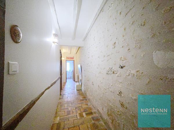 Propriété à vendre à Vallières les Grandes - 8 pièces, 5 chambres, 249.70 m²