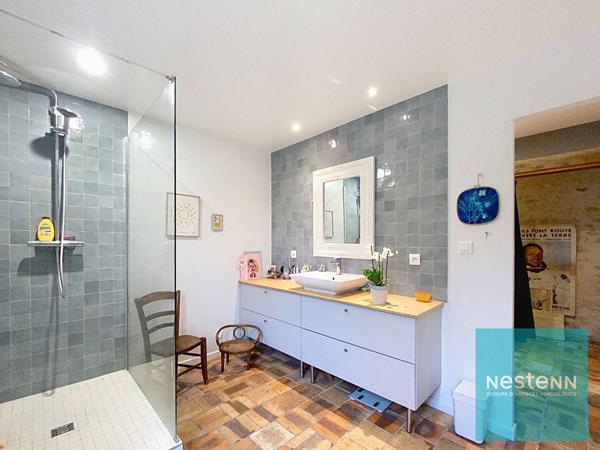 Propriété à vendre à Vallières les Grandes - 8 pièces, 5 chambres, 249.70 m²