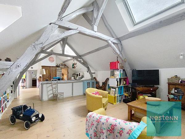 Propriété à vendre à Vallières les Grandes - 8 pièces, 5 chambres, 249.70 m²