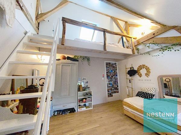 Propriété à vendre à Vallières les Grandes - 8 pièces, 5 chambres, 249.70 m²