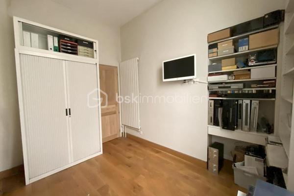 Bureau de 55 m²