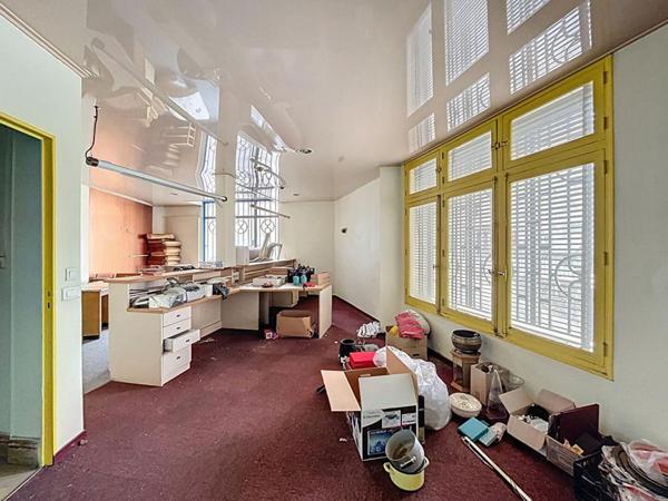 Immeuble investissement Manosque 240m2